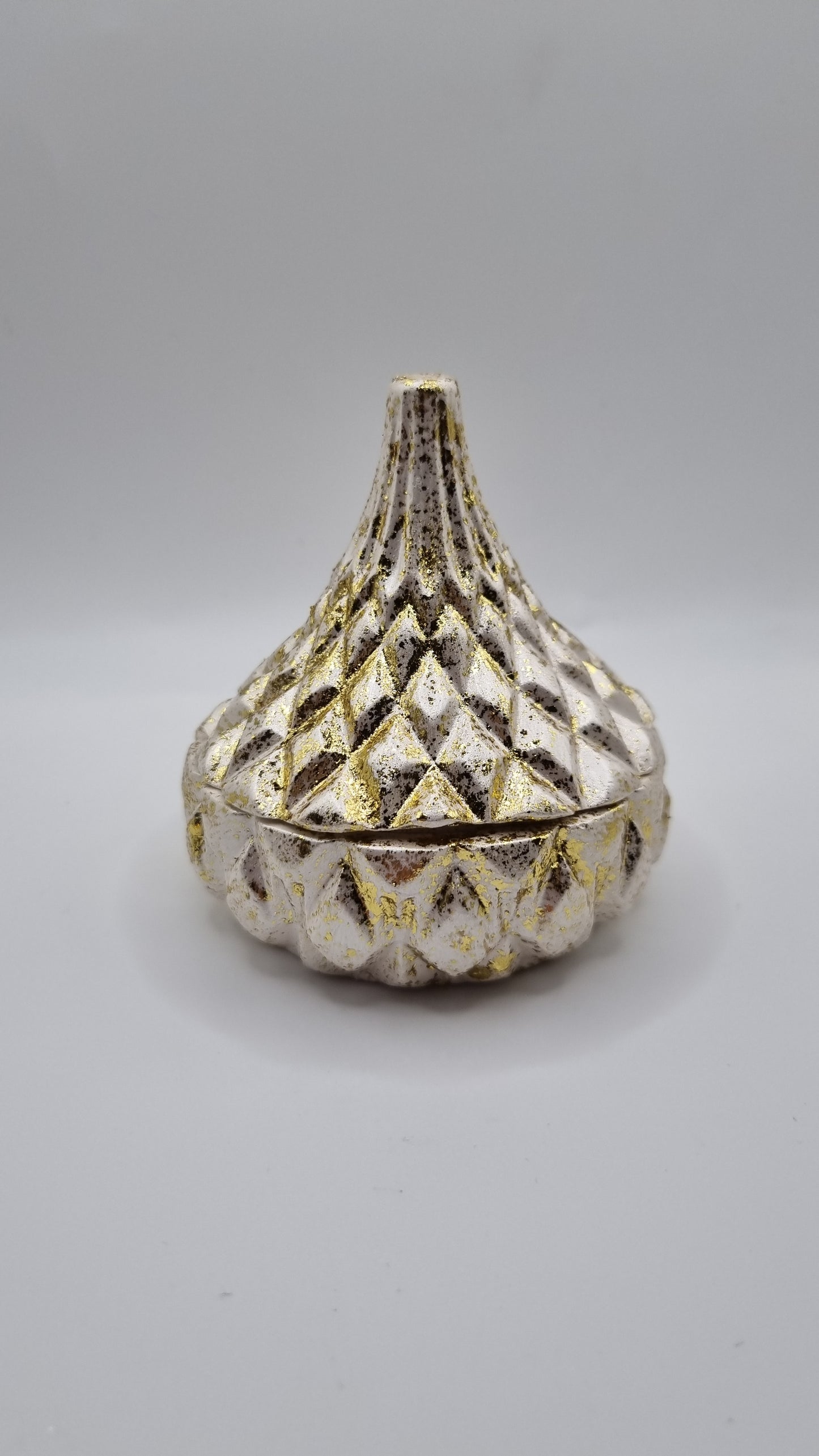 Handmade gold plated shine jewellery jar.,beautifully