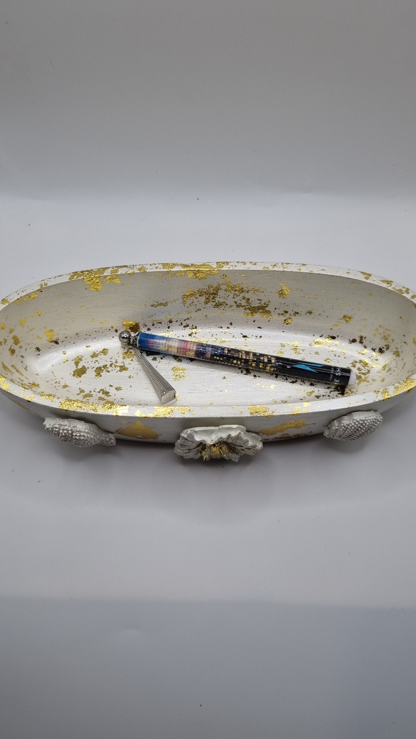 Handmade jesmonite addiction  jar candy jewellery, pencil,pen, makeup brush beautiful pearl white color gold plated colour