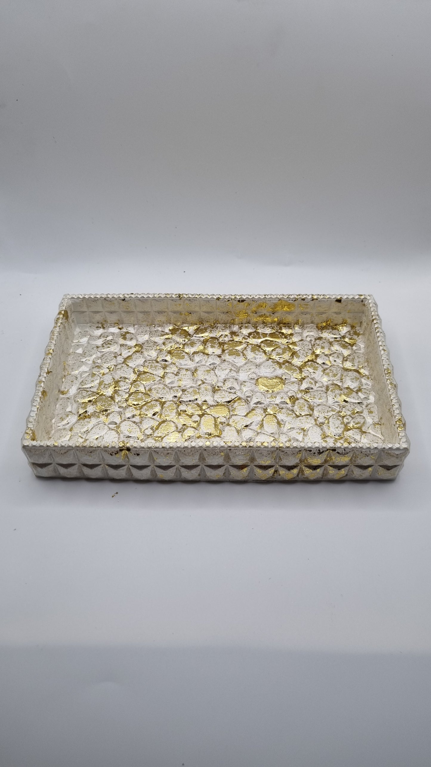 Handmade jesmonite addiction  jar candy jewellery, pencil,pen, makeup brush beautiful pearl white color gold plated colour
