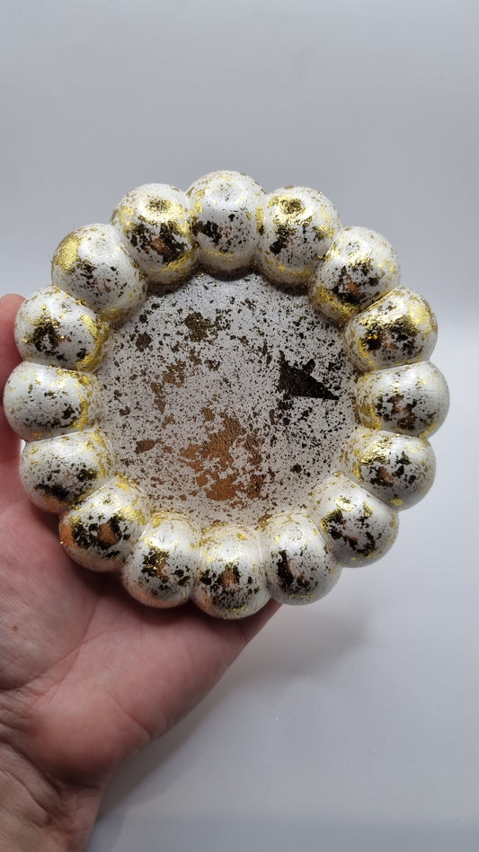 Bubble tray from jesmonite addiction gold color plating