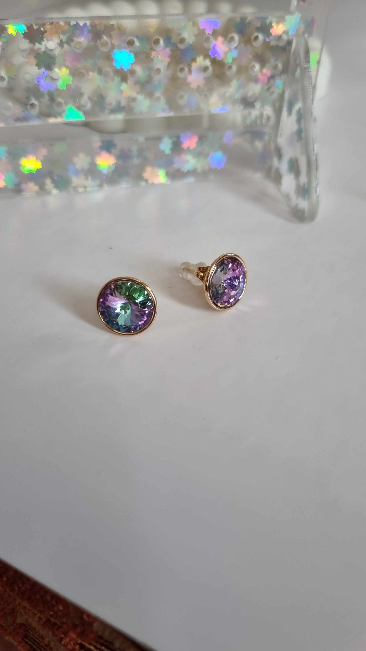 Sw. CRYSTAL  earrings waterproof free nickel hypoallergenic 18kr.gold plated